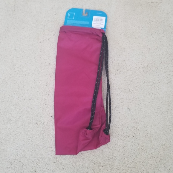 Columbia Drawstring Closure Bag - Picture 2 of 5